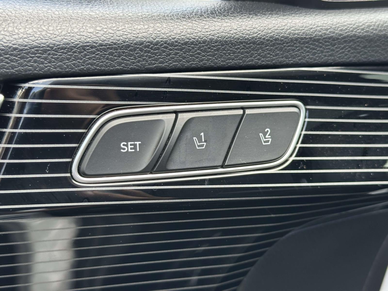 Used 2025 Hyundai Palisade Calligraphy AWD/4WD image 22