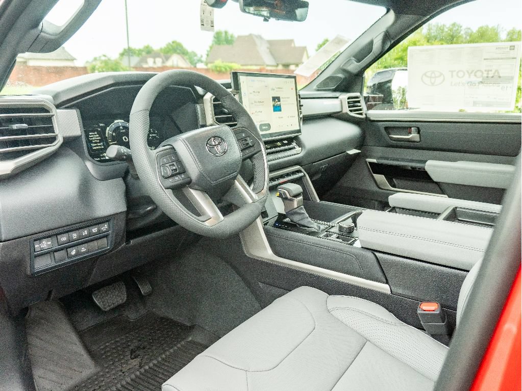 New 2026 Toyota Tundra Limited AWD/4WD image 10
