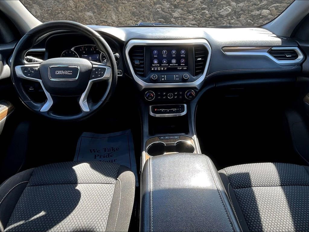 Used 2021 GMC Acadia SLE image 14