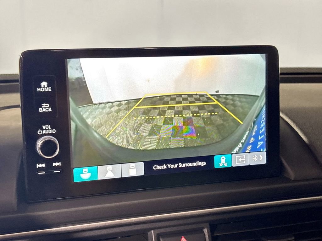 Certified 2025 Honda Pilot EX-L image 17