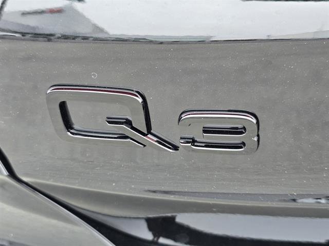 Used 2025 Audi Q3 2.0T Premium w/ Convenience Package image 27