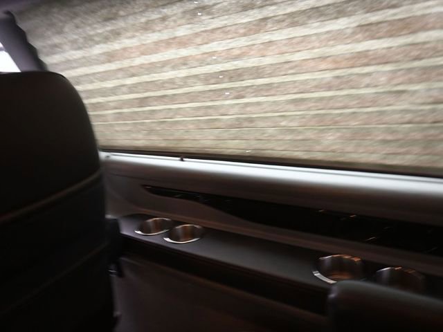 Used 2023 Chevrolet Express 2500 Extended image 31