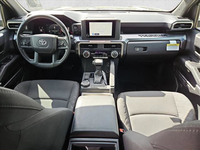 Used 2025 Toyota Tacoma SR5 AWD/4WD image 16