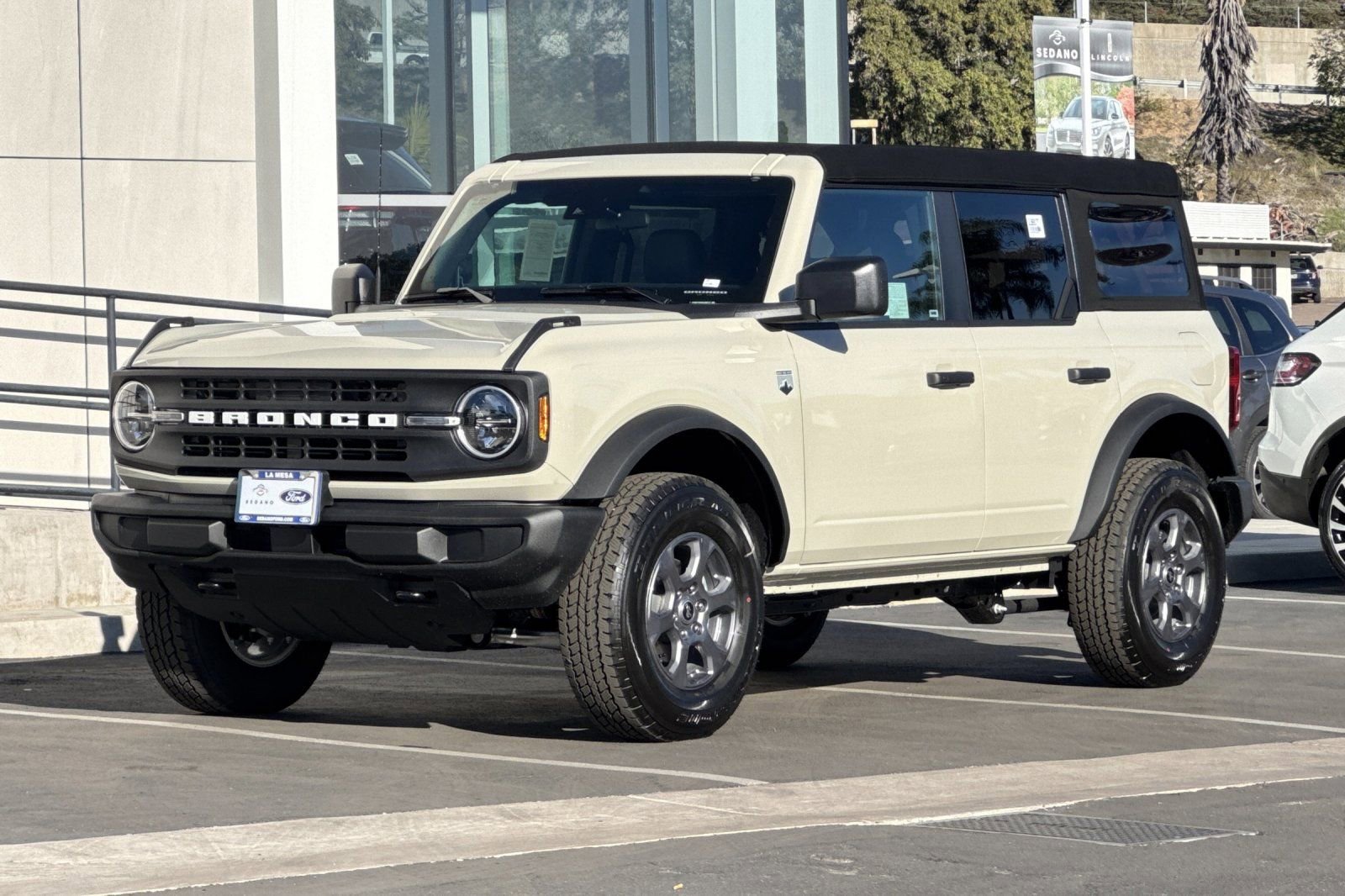New 2025 Ford Bronco Big Bend image 7