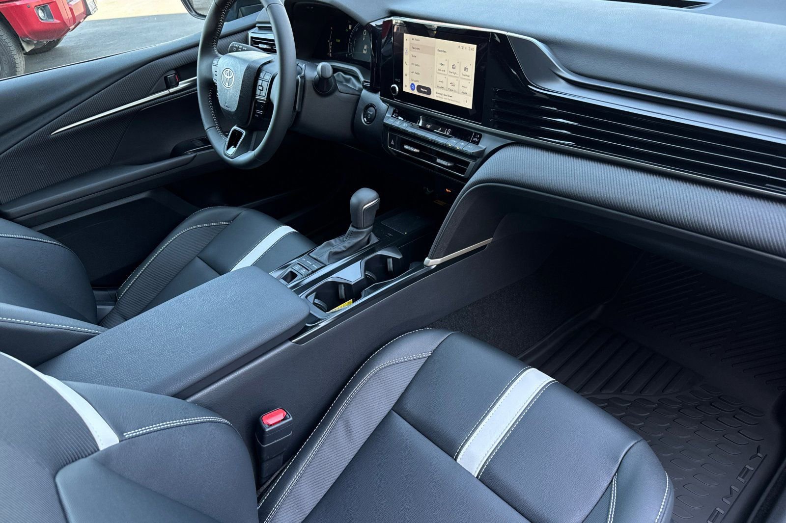 New 2026 Toyota Camry SE FWD image 17