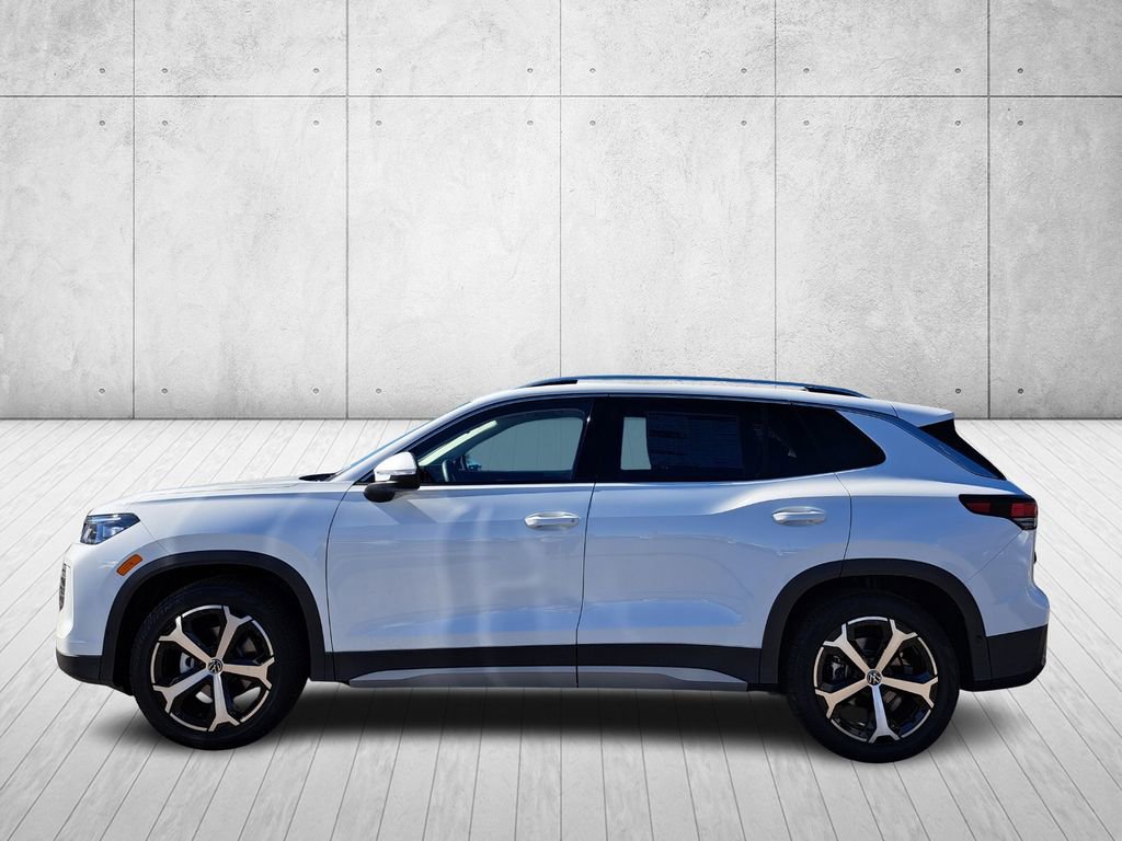 New 2026 Volkswagen Tiguan SE image 8