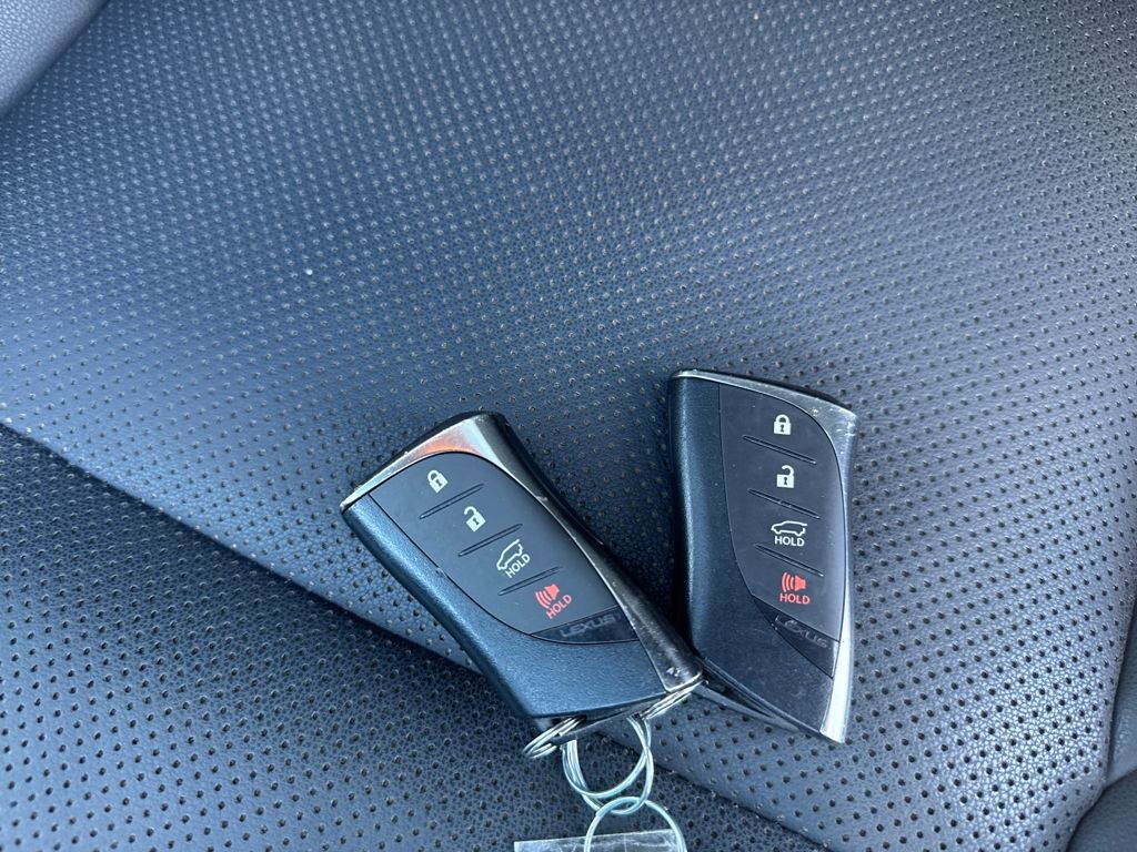 Used 2023 Lexus GX 460 Premium w/ Premium Package image 31