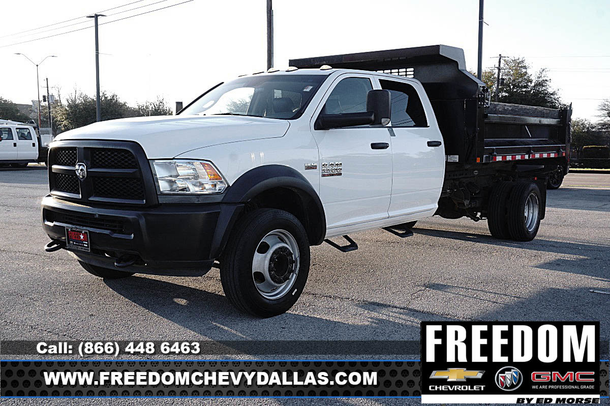 Used 2018 RAM 5500 Tradesman image 3