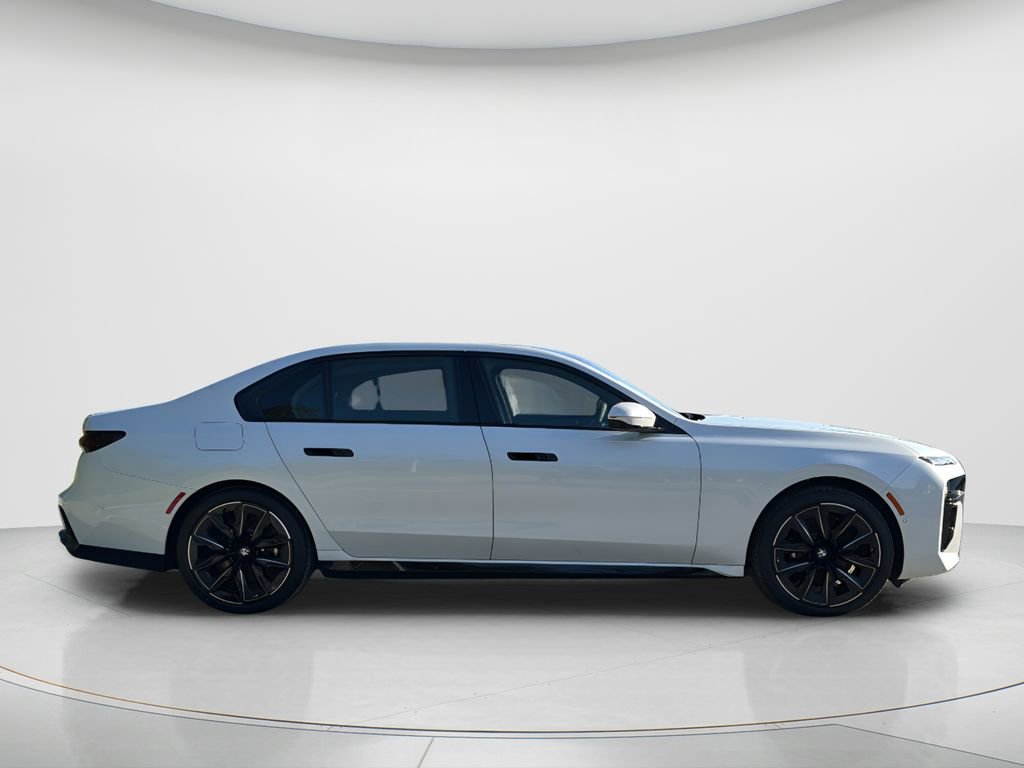 New 2026 BMW 760i xDrive image 16