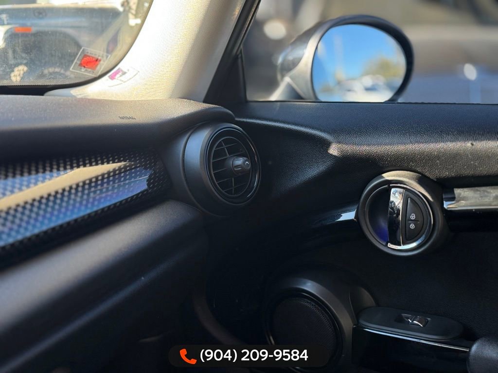 Used 2019 MINI Cooper S image 24