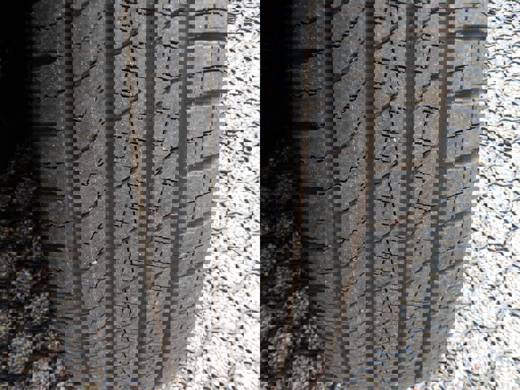 New 2026 Volvo V60 B5 Cross Country Plus w/ Protection Package Premier image 29