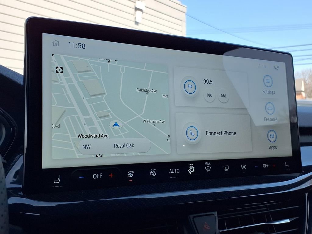 Used 2024 Ford Escape ST-Line w/ Tech Pack #1 image 11