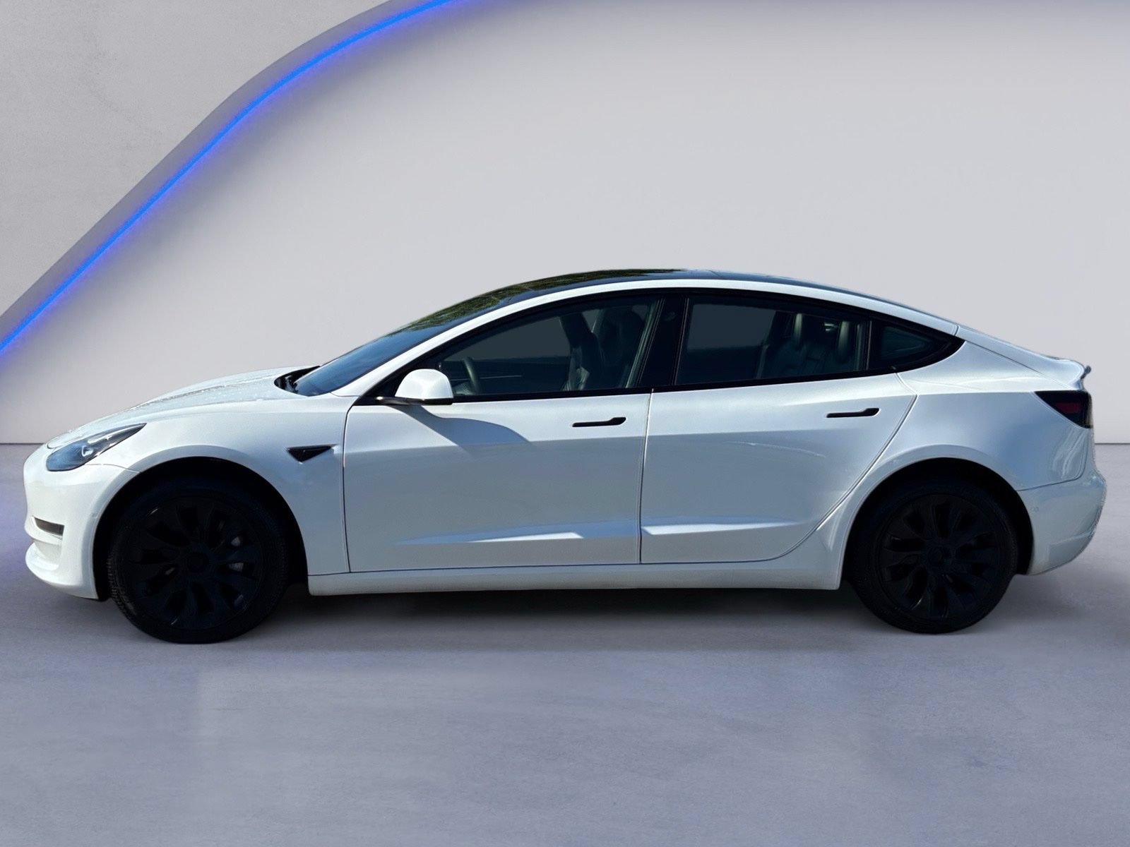Used 2022 Tesla Model 3 Long Range AWD/4WD image 8