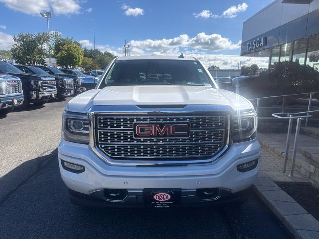 Used 2018 GMC Sierra 1500 Denali w/ Denali Ultimate Package AWD/4WD image 2