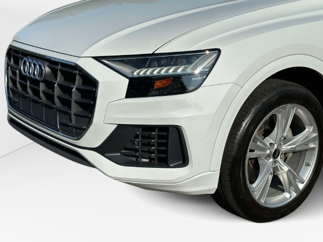 Used 2023 Audi Q8 Premium AWD/4WD image 8