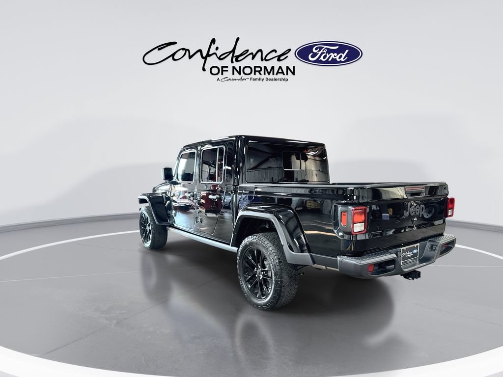 Used 2025 Jeep Gladiator Sport AWD/4WD image 6