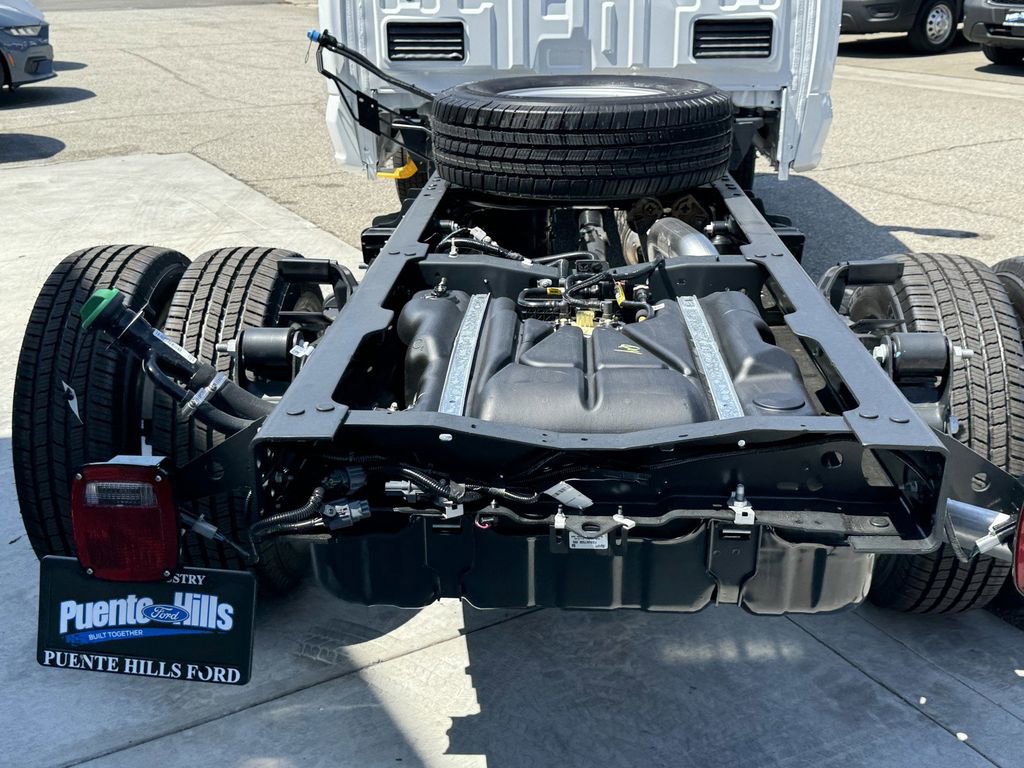 New 2024 Ford F350 XL image 9
