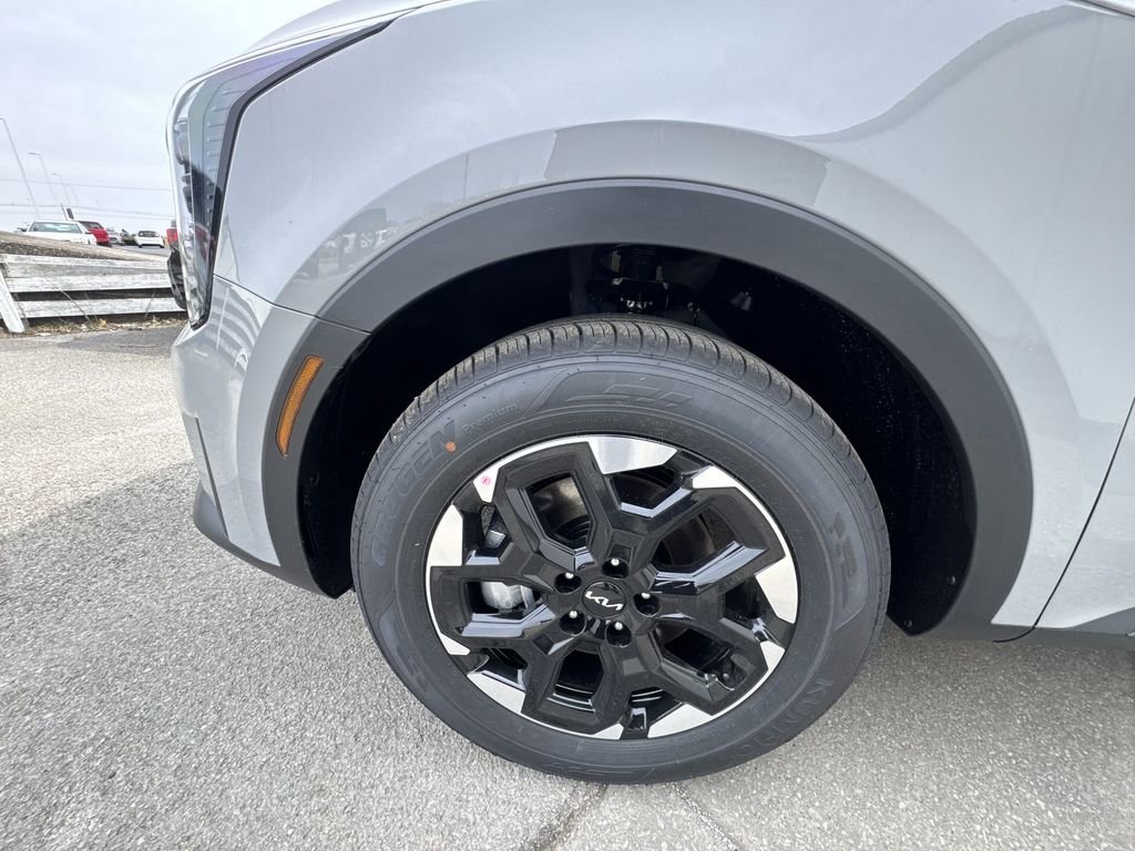 New 2026 Kia Sorento S FWD image 10