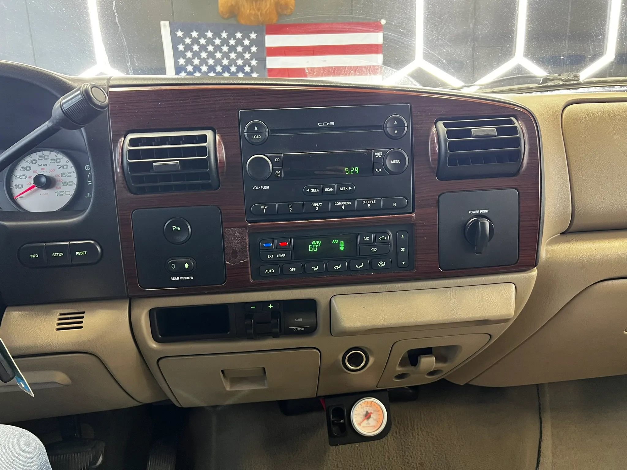Used 2006 Ford F250 Lariat image 14