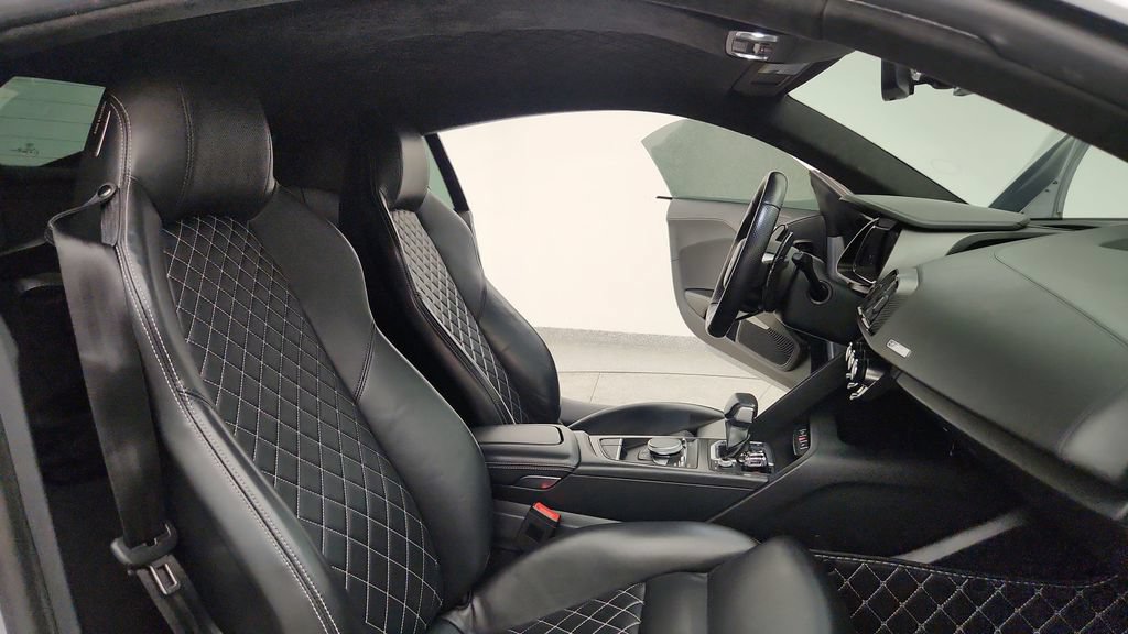 Used 2017 Audi R8 V10 plus AWD/4WD image 35
