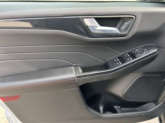 Used 2025 Ford Escape ST-Line image 20