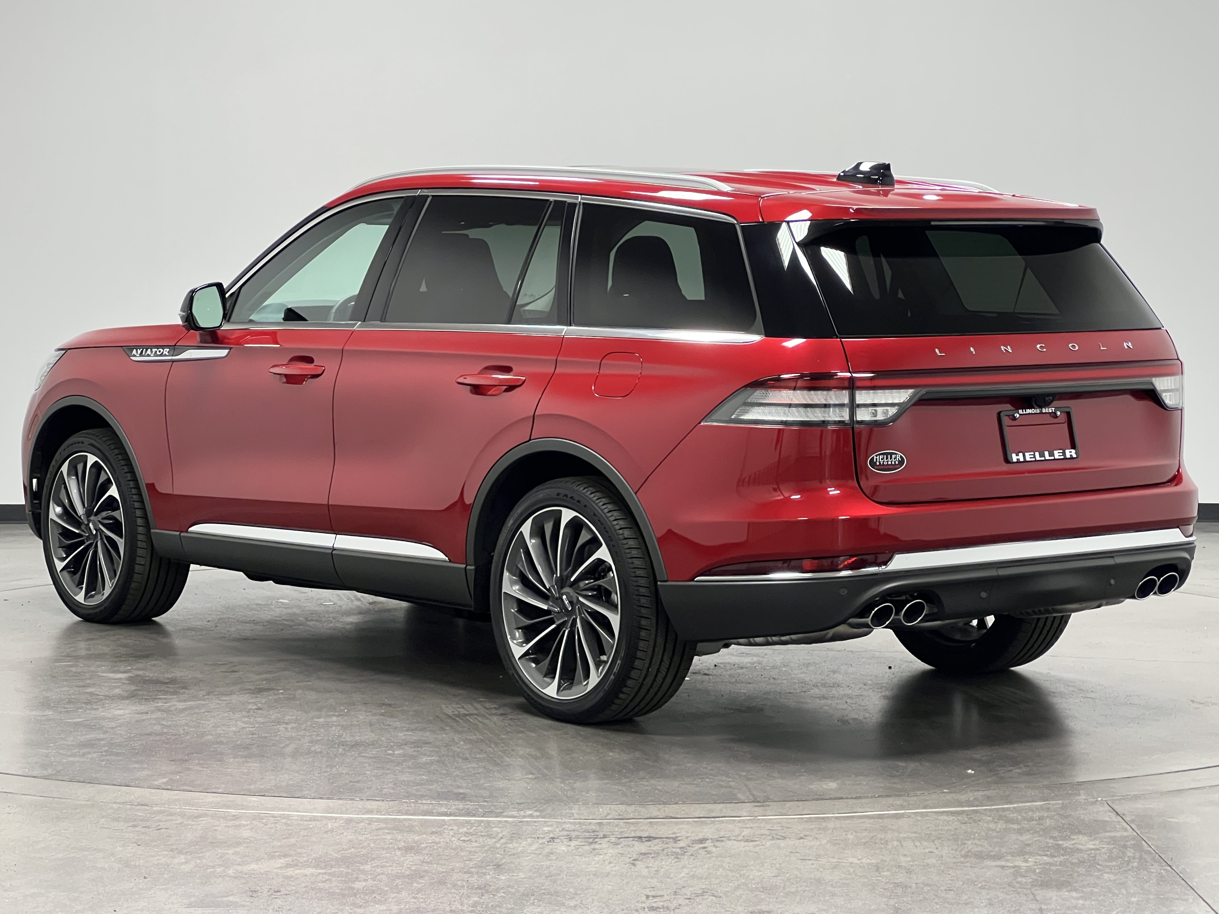 New 2025 Lincoln Aviator Reserve w/ Equipment Group 201A AWD/4WD image 6