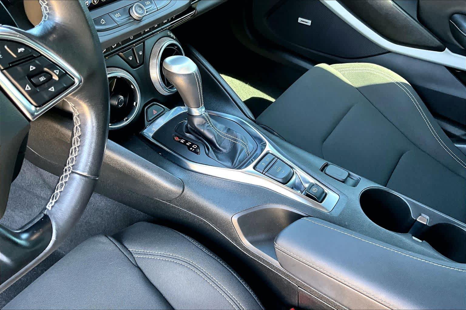 Used 2023 Chevrolet Camaro LT w/ Technology Package RWD image 17