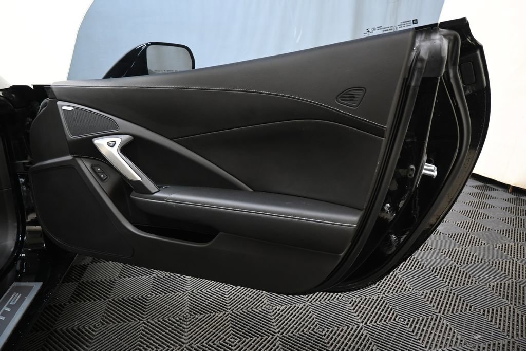 Used 2014 Chevrolet Corvette Stingray Coupe w/ 2LT Preferred Equipment Group image 23