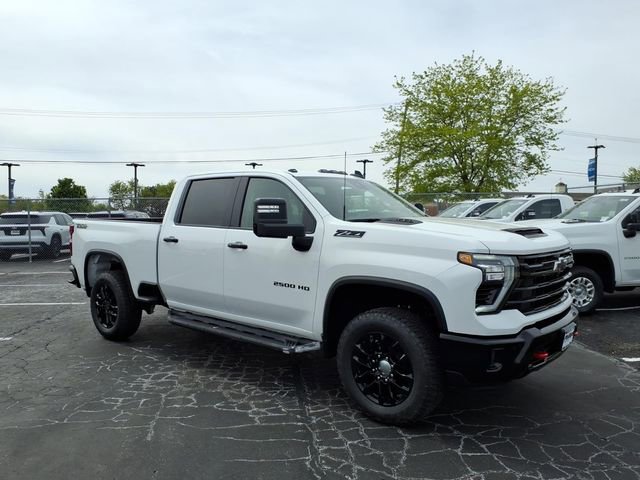 New 2026 Chevrolet Silverado 2500 LT w/ Trail Boss Package