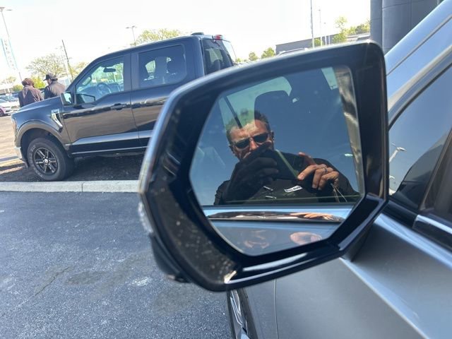 Used 2023 Chevrolet Tahoe LT w/ LT Signature Plus Package image 4