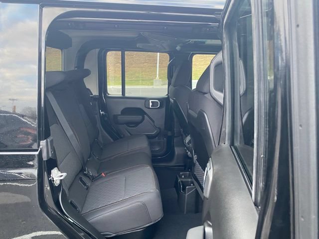 New 2026 Jeep Gladiator Mojave w/ Safety Group AWD/4WD image 29