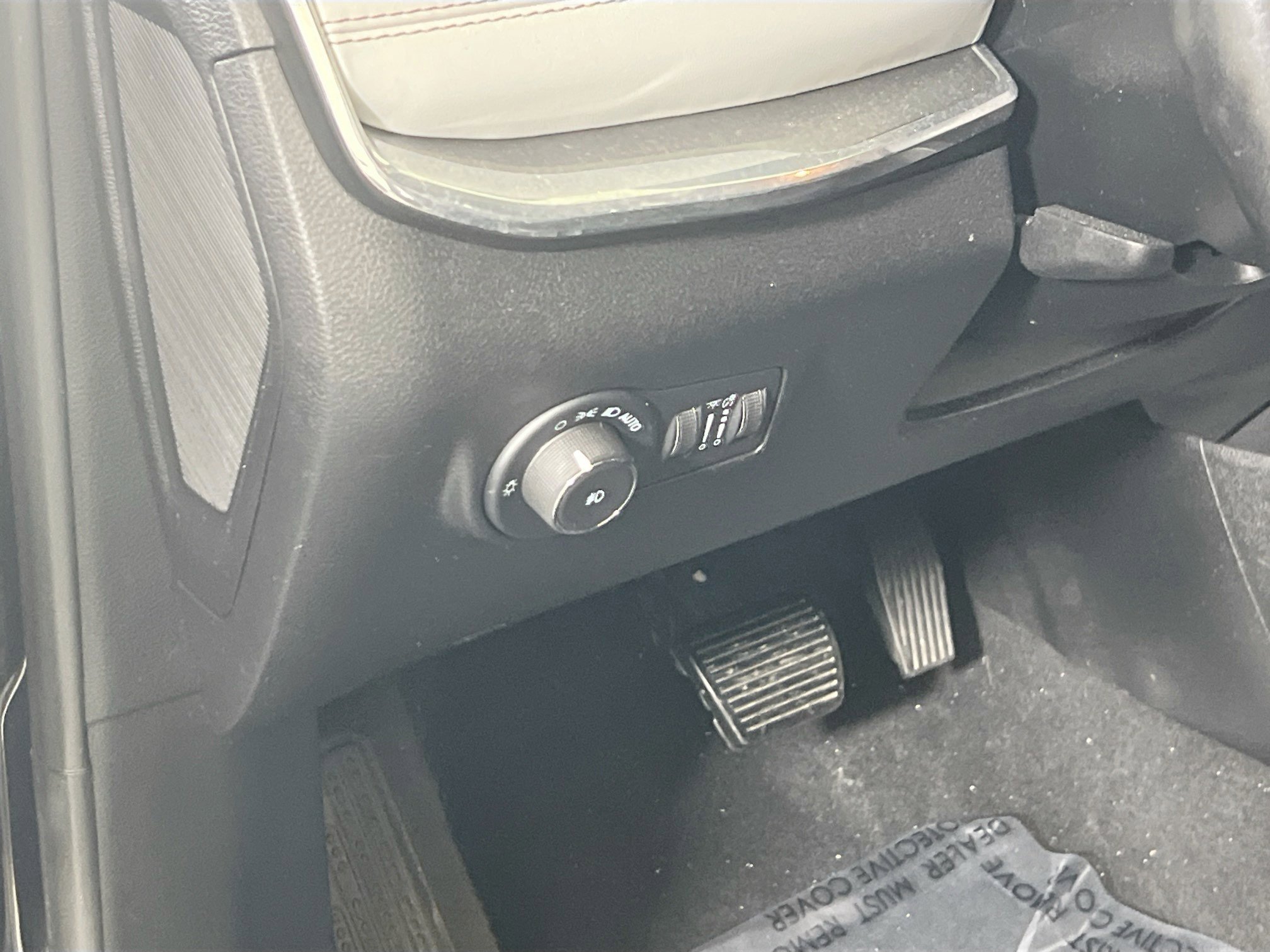 Used 2022 Jeep Compass Limited image 10