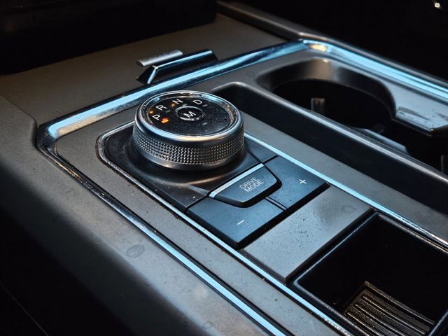 Used 2018 Ford Expedition XLT w/ Equipment Group 201A RWD image 13