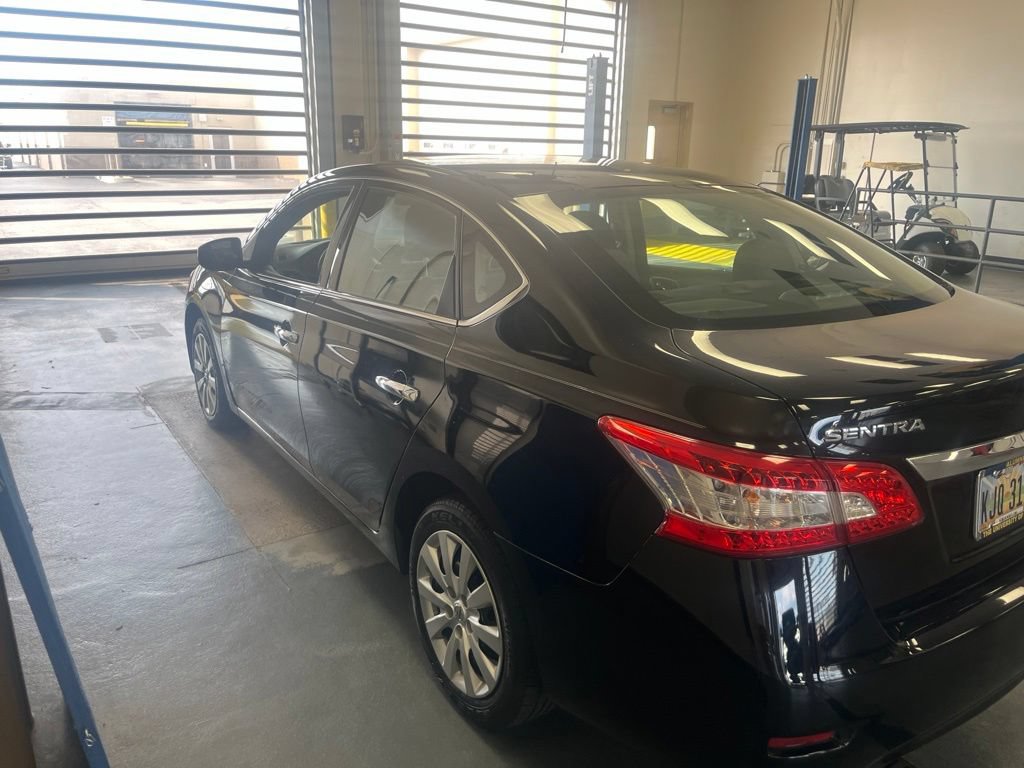 Used 2014 Nissan Sentra SV FWD image 6