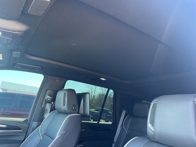 Used 2024 Cadillac Escalade Sport w/ Touring Package image 7