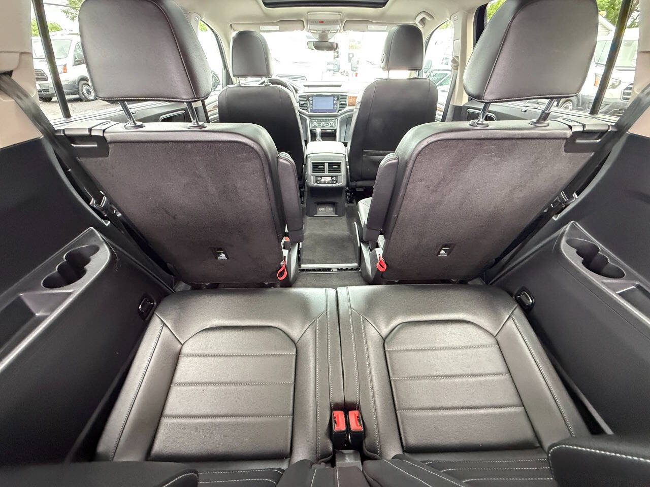 Used 2018 Volkswagen Atlas SEL Premium AWD/4WD image 36
