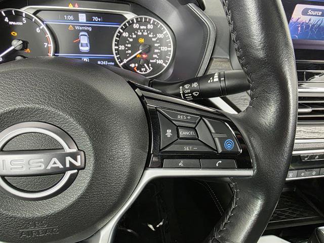 Used 2023 Nissan Altima 2.5 SL image 28