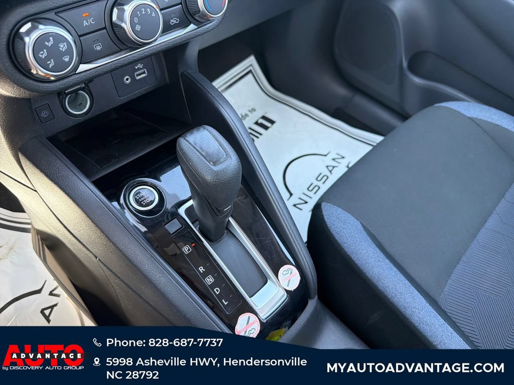 Used 2024 Nissan Versa SV w/ Trunk Package FWD image 19