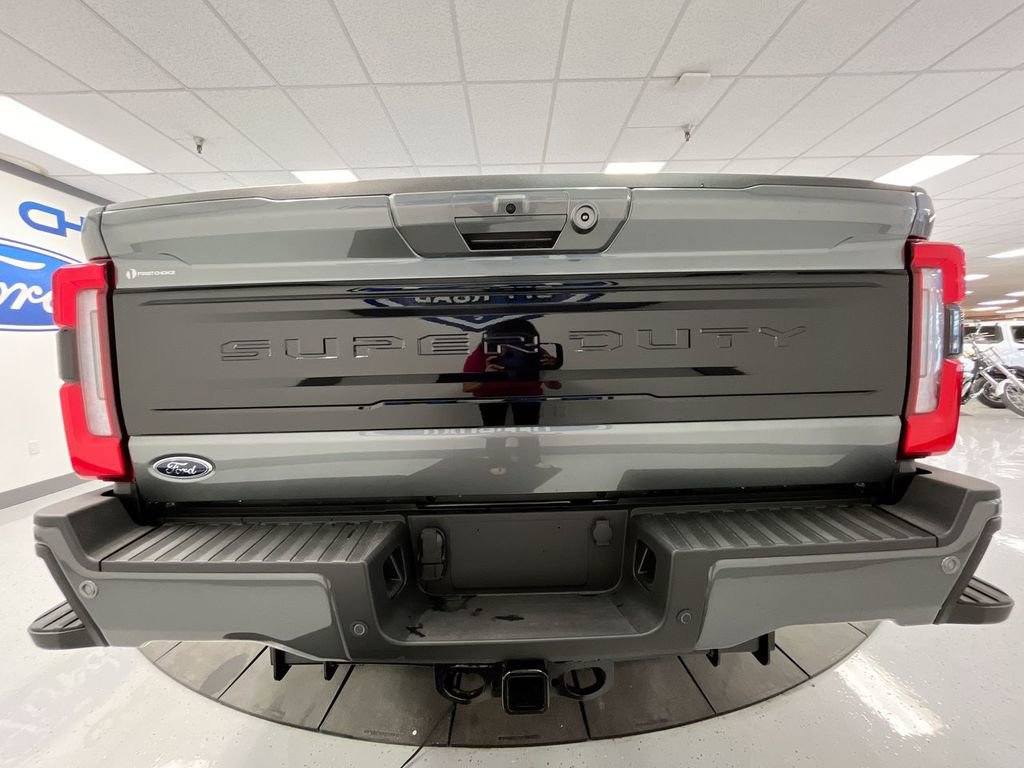 New 2026 Ford F350 4x4 Crew Cab Super Duty image 7