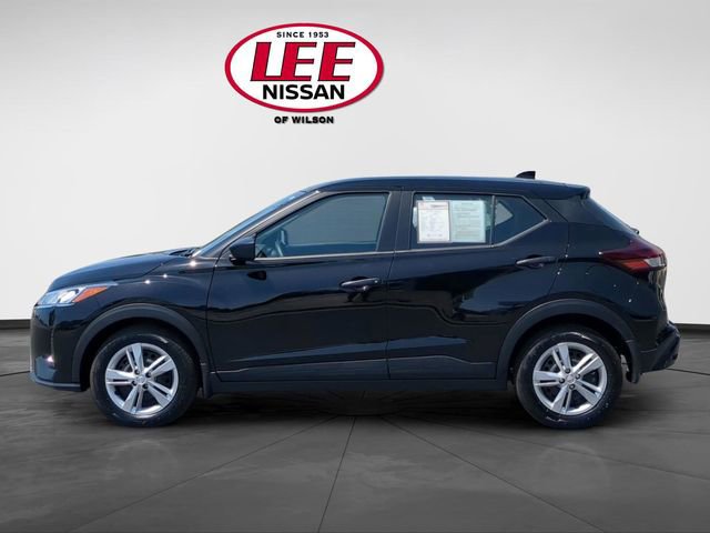 Certified 2025 Nissan Kicks Play S FWD image 6