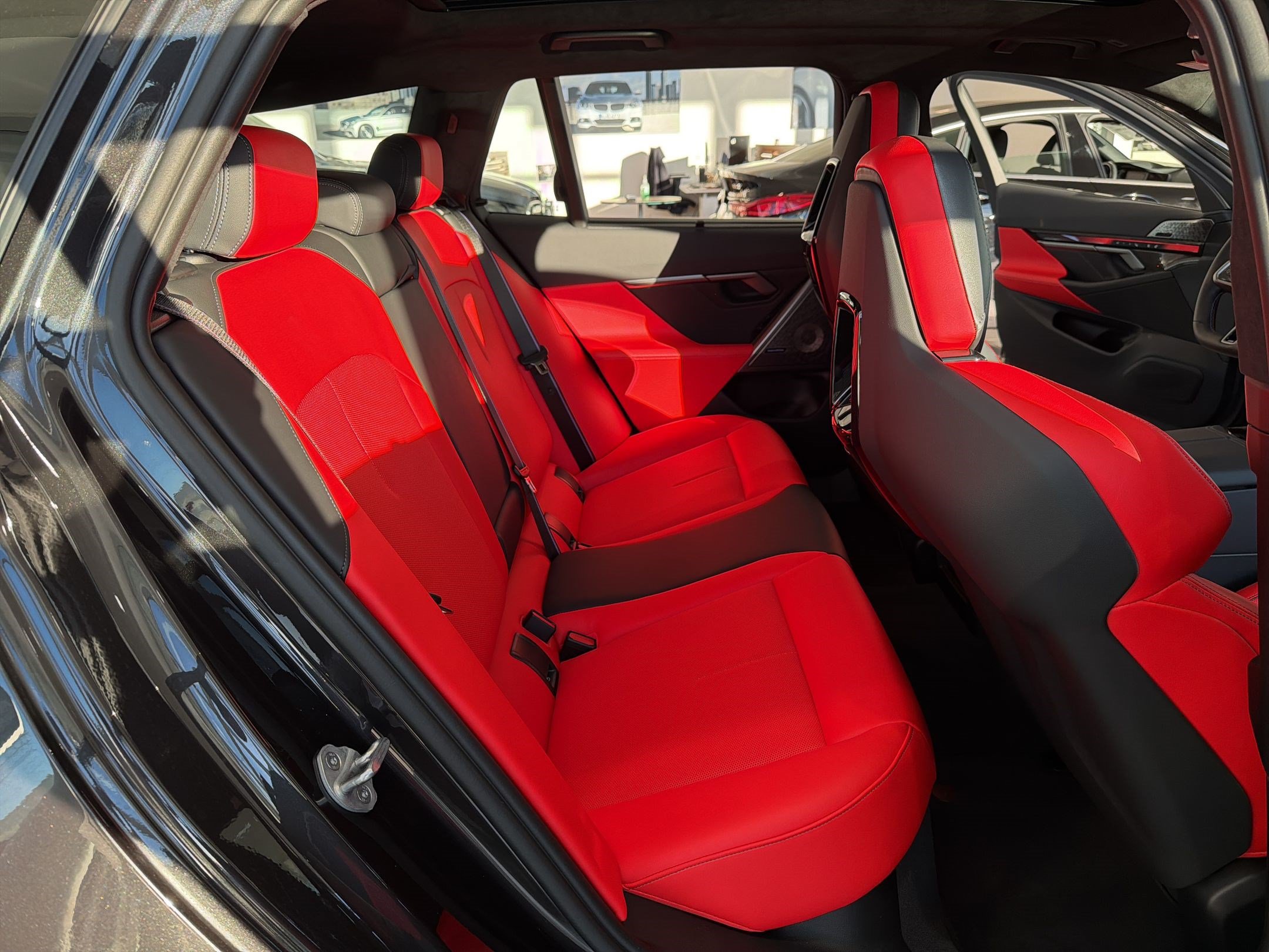 New 2026 BMW M5 Touring AWD/4WD image 30