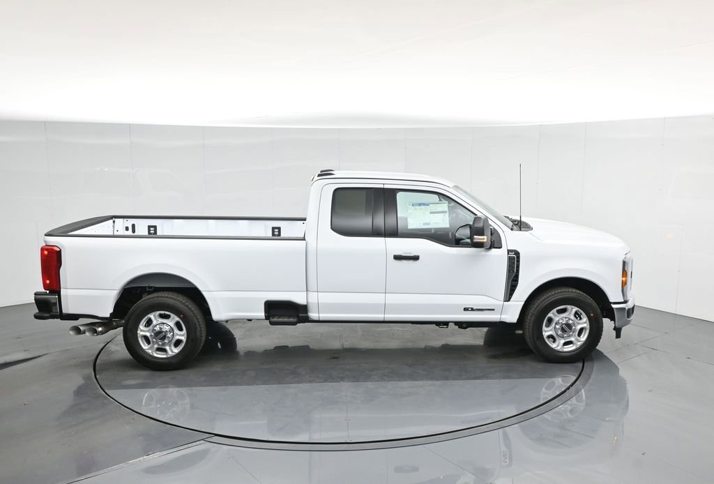 New 2026 Ford F350 XLT image 42