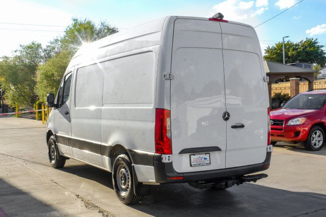 Used 2020 Mercedes-Benz Sprinter 2500 image 8