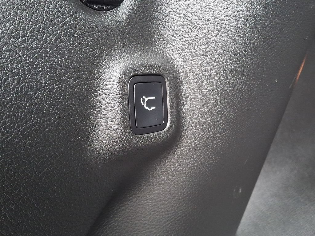Used 2024 Jeep Compass Trailhawk w/ Trailhawk Elite Group AWD/4WD image 30