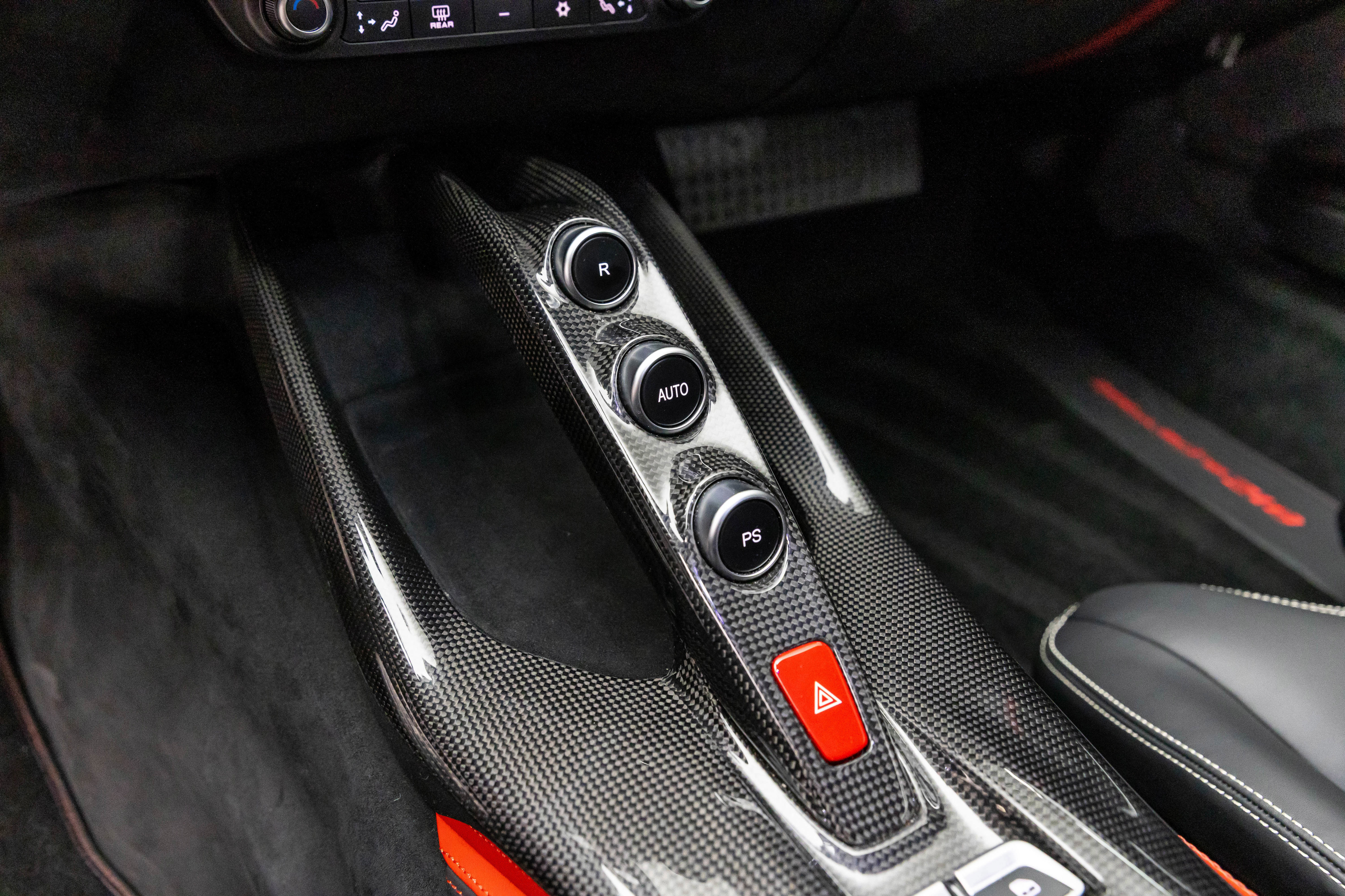 Used 2019 Ferrari 812 Superfast image 6