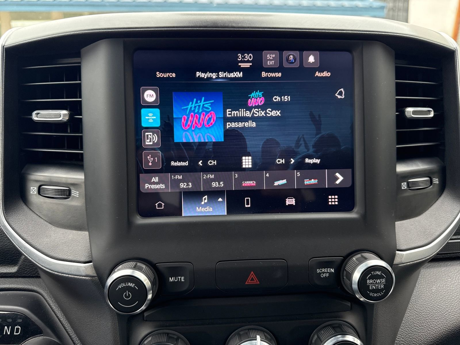 Used 2024 RAM 2500 Big Horn w/ Bed Utility Group image 19