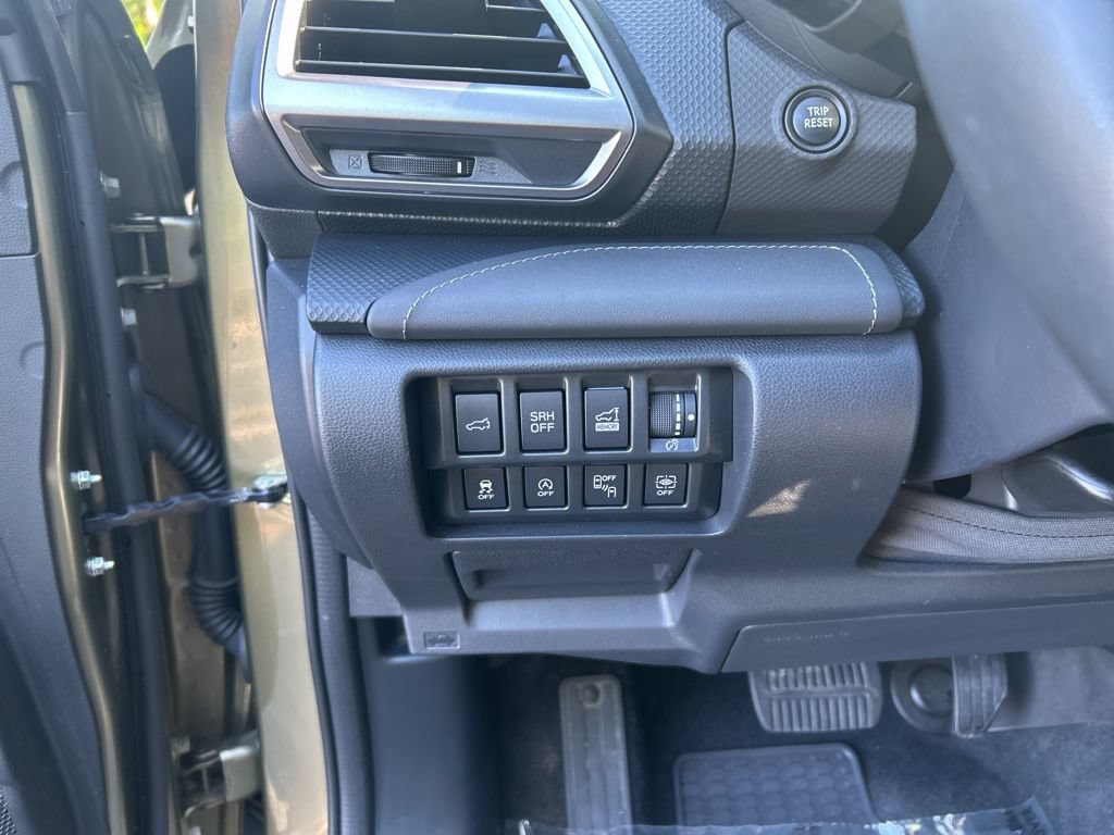 Used 2023 Subaru Forester Touring w/ Popular Package #2 AWD/4WD image 24