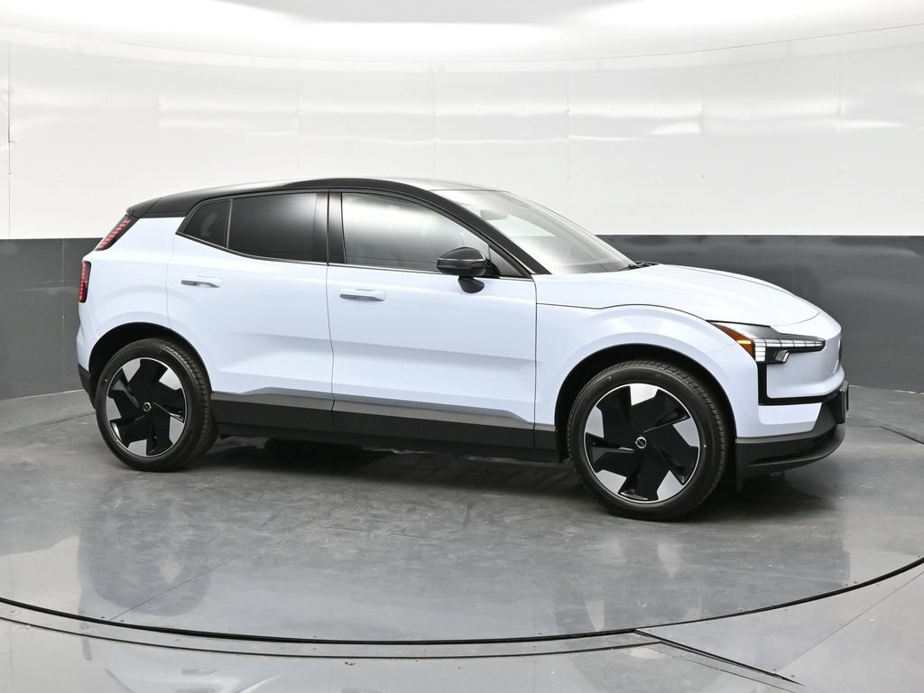 New 2026 Volvo EX30 Plus w/ Protection Package Premier AWD/4WD image 8