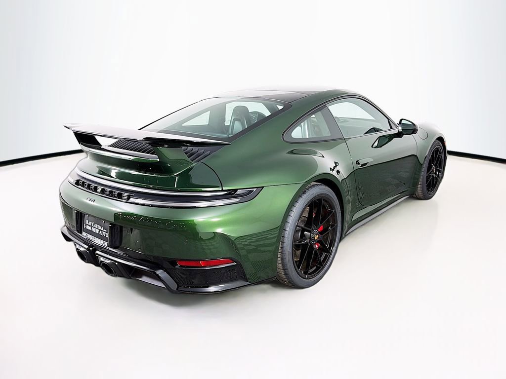New 2026 Porsche 911 Carrera 4 GTS image 9