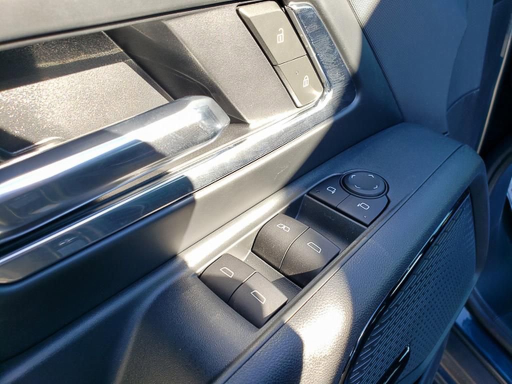 New 2026 Chevrolet Silverado EV LT AWD/4WD image 10